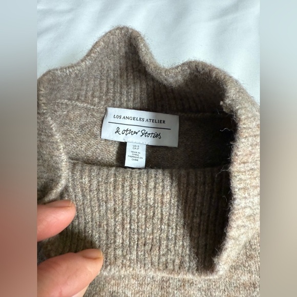 & OTHER STORIES Taupe mock neck Wool blend sweater size S - Picture 11 of 16